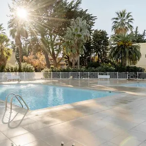 Spacious At A 5 Min Walk From The Appartamento